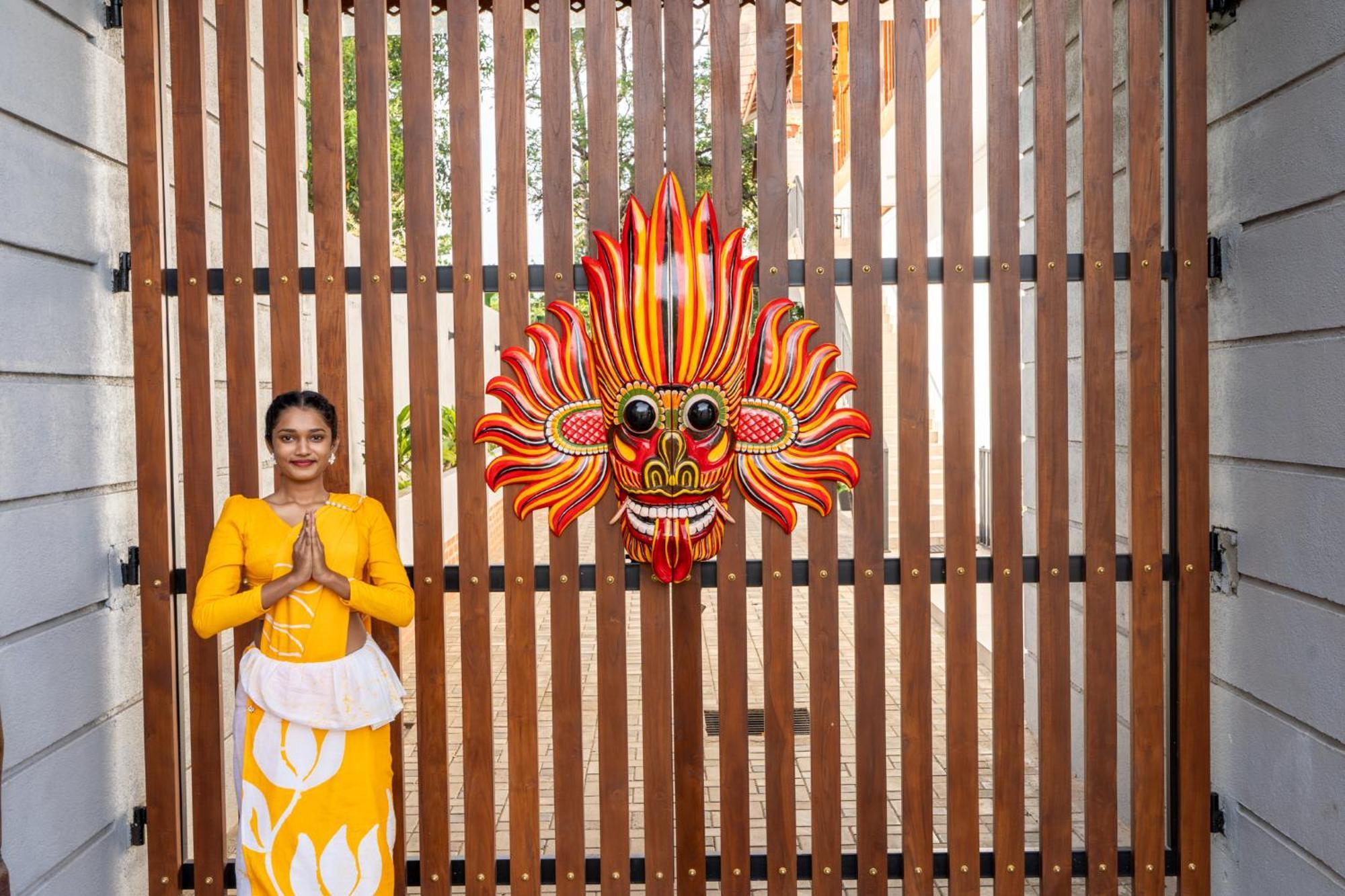 Golden Stars Hotel Dambulla Buitenkant foto