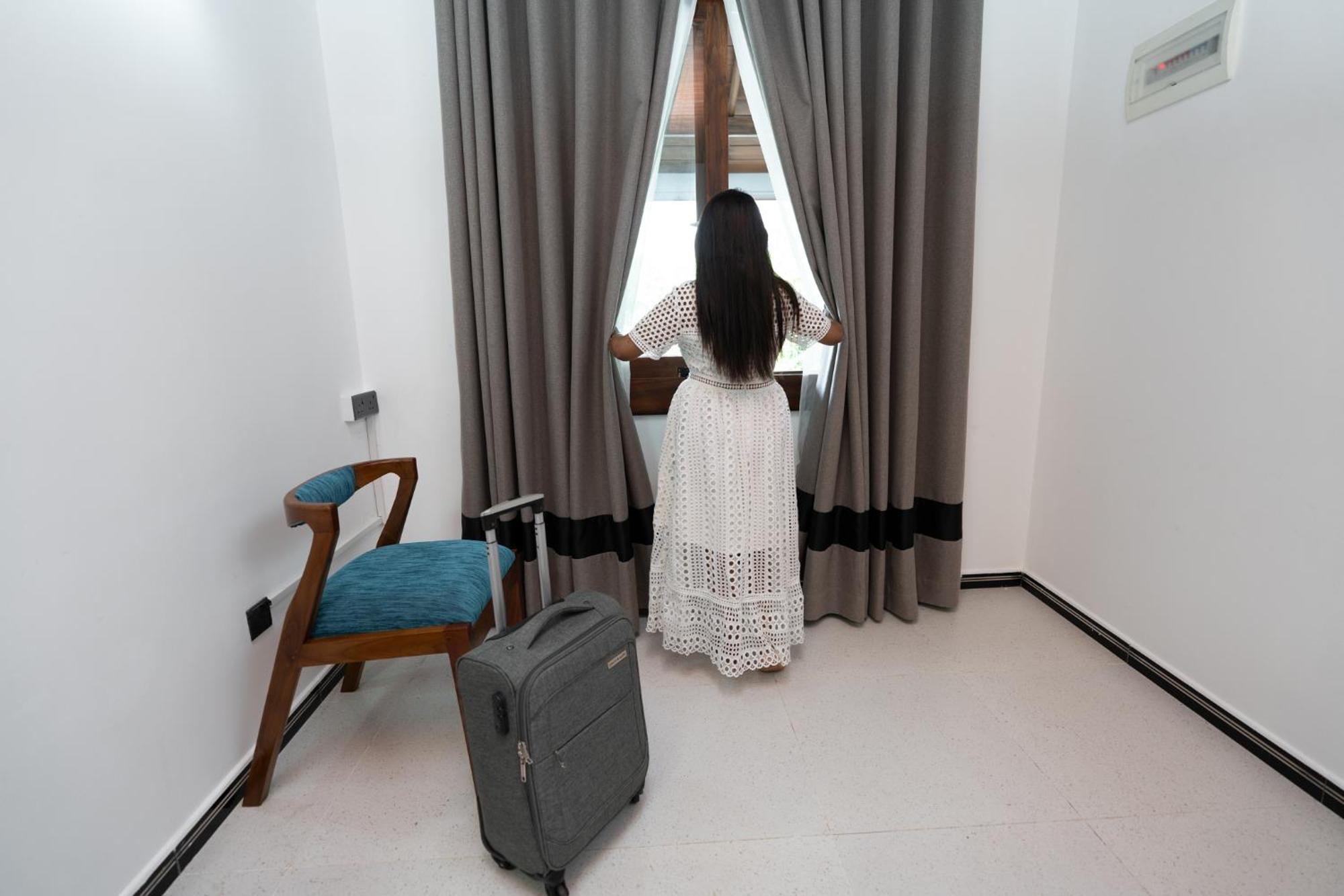 Golden Stars Hotel Dambulla Buitenkant foto